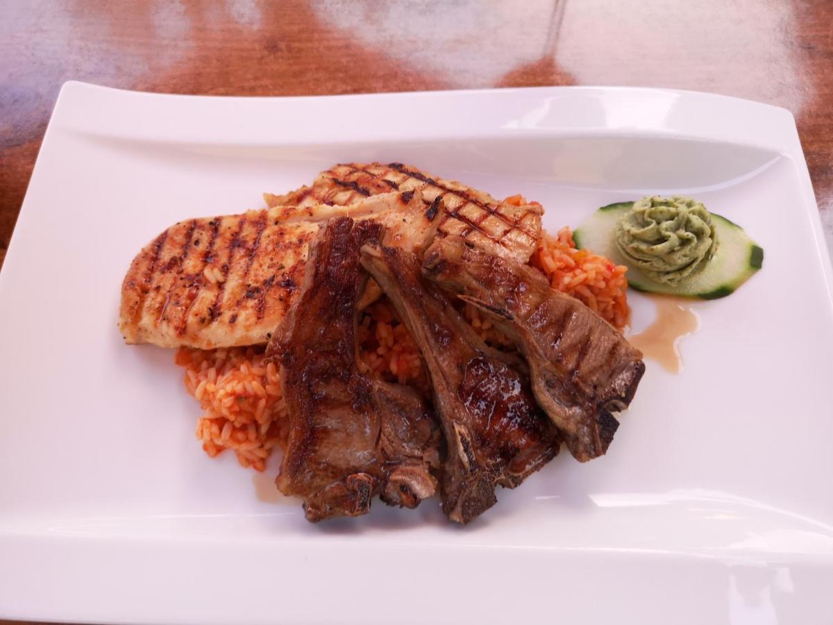 Tuniberg Restaurant Hotel Freiburg im Breisgau Kültér fotó