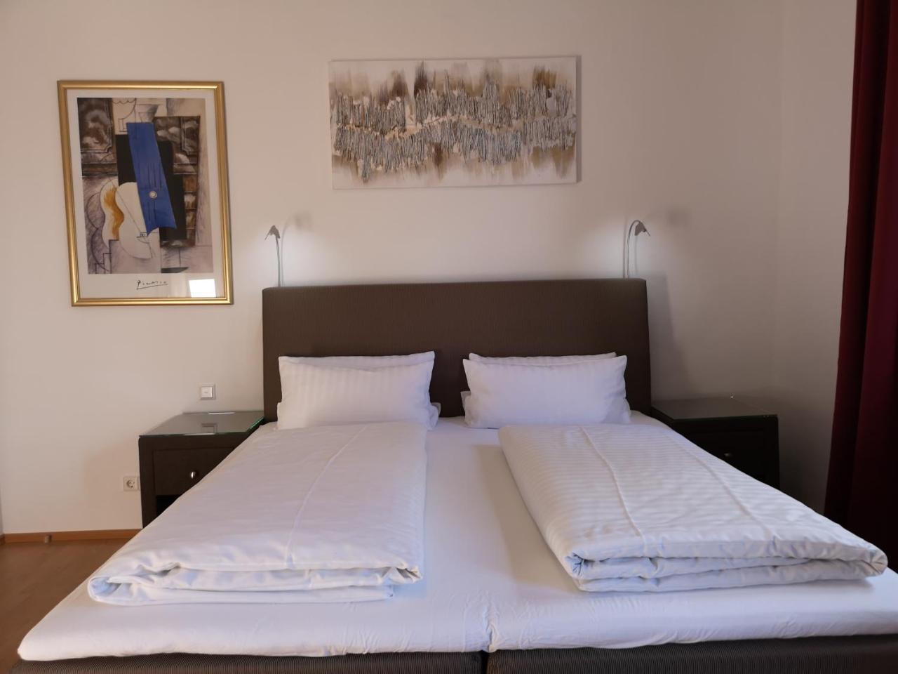 Tuniberg Restaurant Hotel Freiburg im Breisgau Kültér fotó