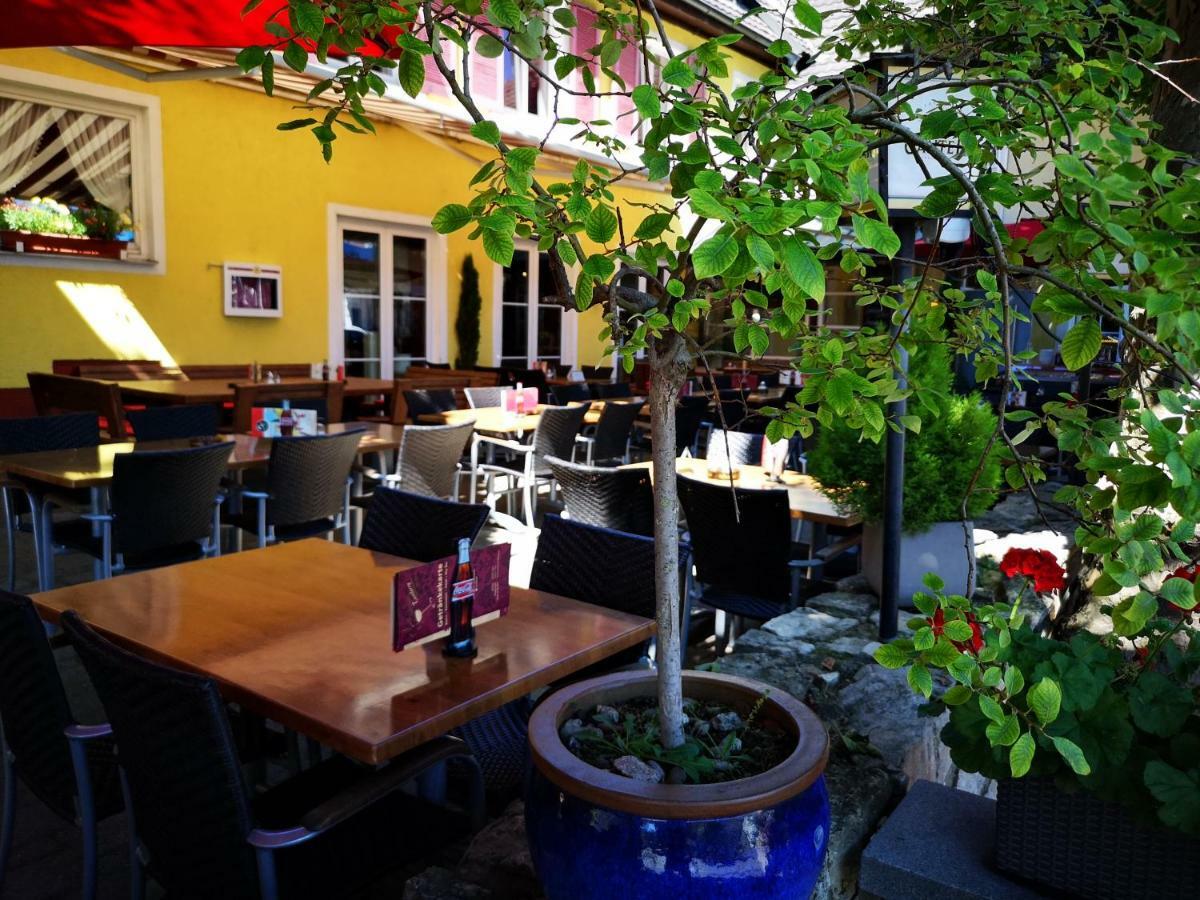 Tuniberg Restaurant Hotel Freiburg im Breisgau Kültér fotó