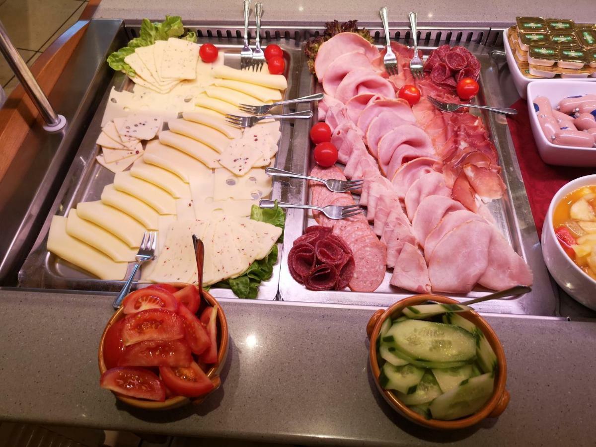 Tuniberg Restaurant Hotel Freiburg im Breisgau Kültér fotó